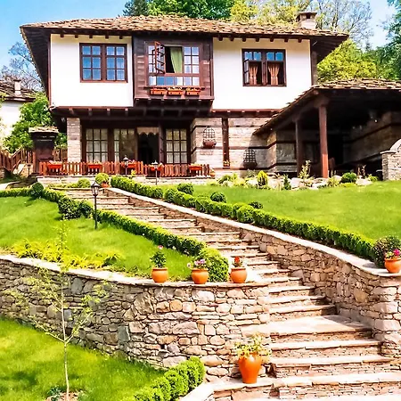 بيت ضيافة Sharlopova Boutique - Sauna & Hot Tub 4*