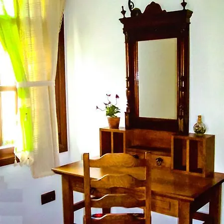 بيت ضيافة Sharlopova Boutique - Sauna & Hot Tub 4*