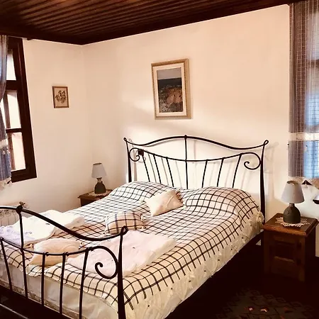 بيت ضيافة Sharlopova Boutique - Sauna & Hot Tub 4*