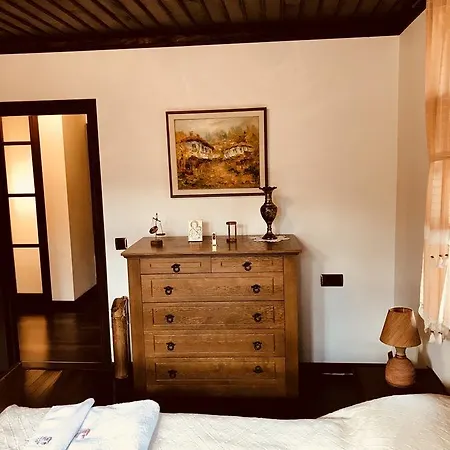 بيت ضيافة Sharlopova Boutique - Sauna & Hot Tub 4*