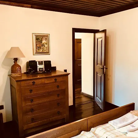 Sharlopova Boutique - Sauna & Hot Tub بيت ضيافة