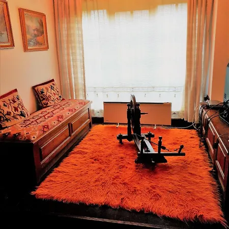 Sharlopova Boutique - Sauna & Hot Tub تريفنا